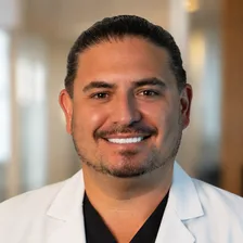 Patricio Espinosa, MD